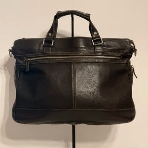 Levenger Dark BROWN Leather Expandable Laptop Messenger Bag Fits 16 In Computer